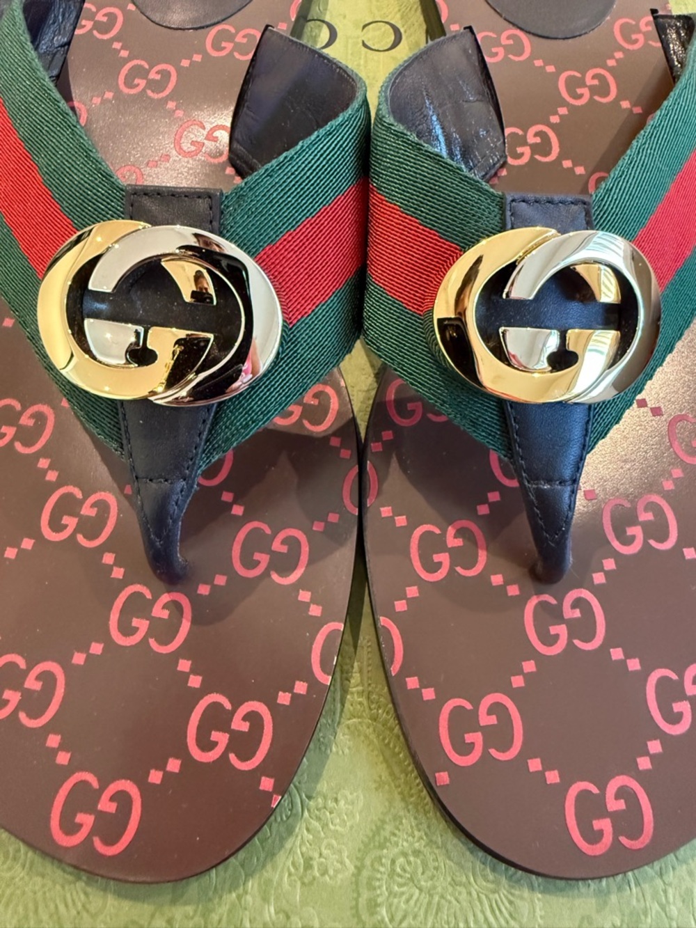 Gucci Brown GG Logo Web Stripe Thong Sandals - Picture 4 of 8